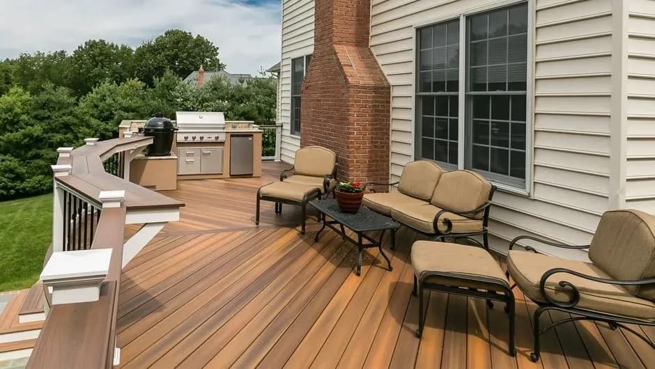 Teays Valley WV Deck Builder