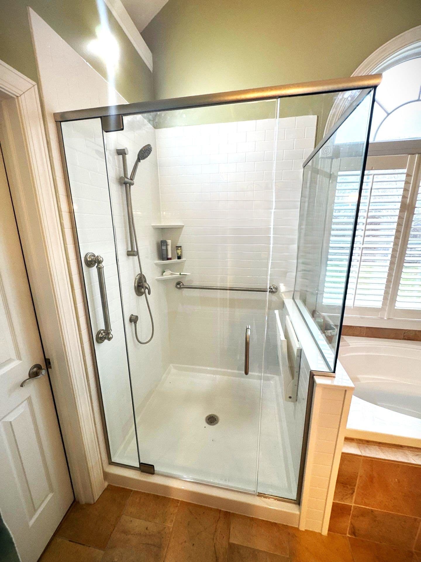 McNeel Shower